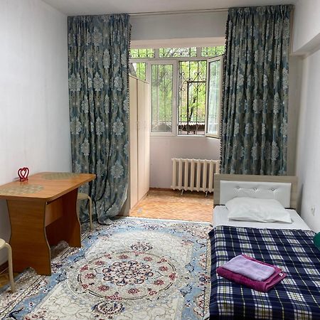 Like Home Apartments Timiryazev Street Almaty Ngoại thất bức ảnh