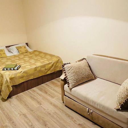 Like Home Apartments Timiryazev Street Almaty Ngoại thất bức ảnh