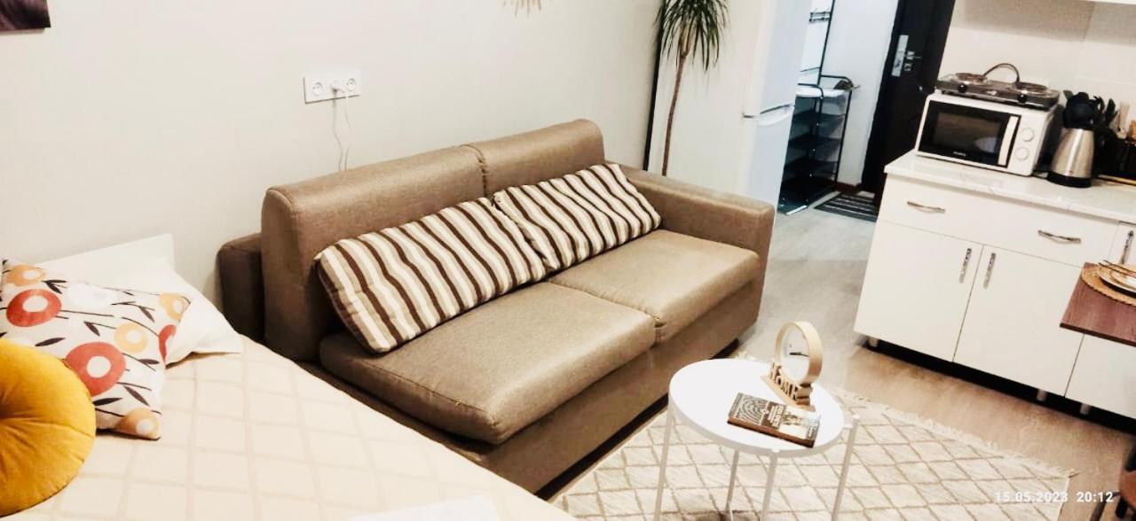 Like Home Apartments Timiryazev Street Almaty Ngoại thất bức ảnh