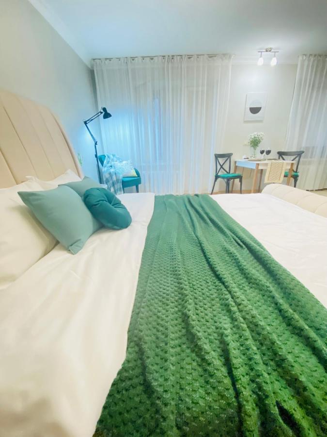 Like Home Apartments Timiryazev Street Almaty Ngoại thất bức ảnh