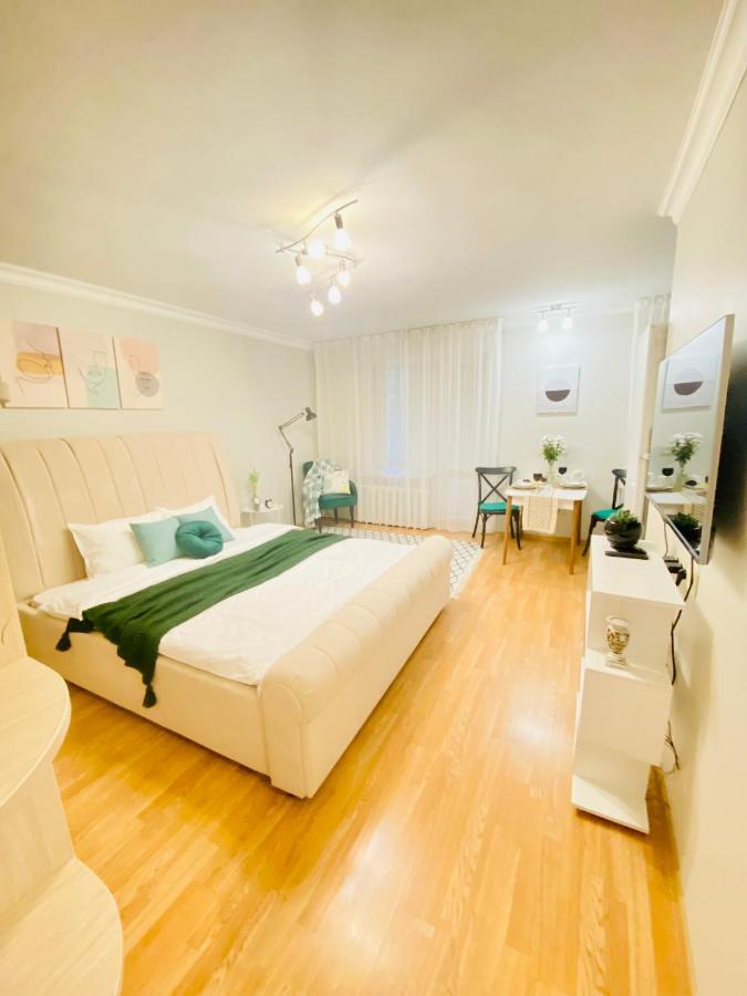 Like Home Apartments Timiryazev Street Almaty Ngoại thất bức ảnh